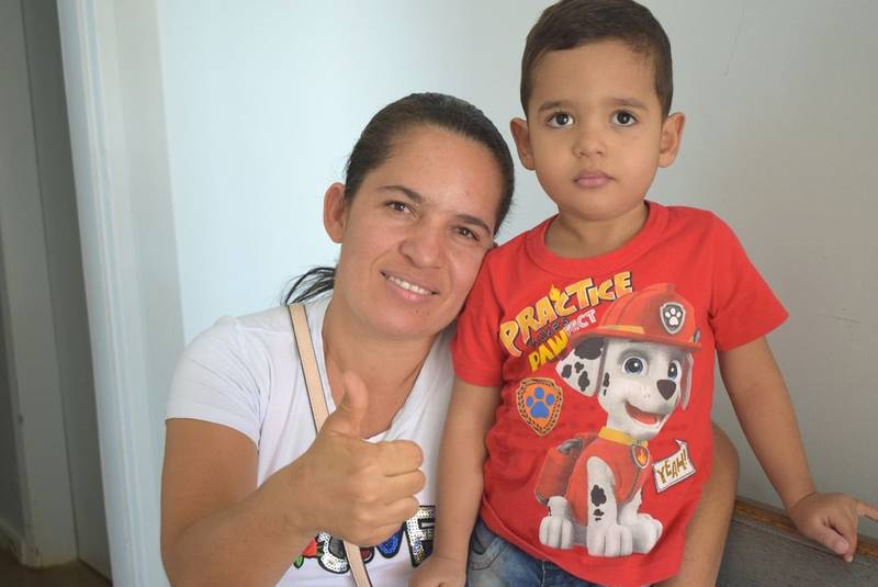 Mãe e filho atendidos pela rede de saúde de Terra Nova do Norte